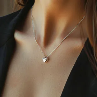 FusionShop.pk – Luxury You Can Wear